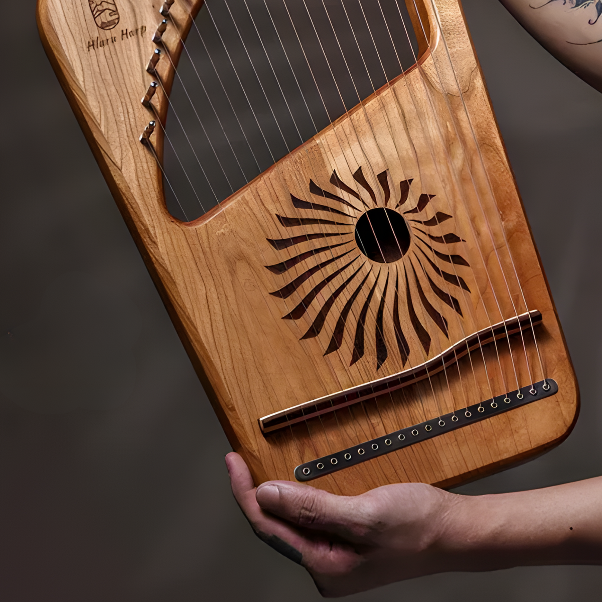 Lyre String Layout 19-String Lyre Harp 'Light on Earth' – Rich Tone | Groove Masters ...
